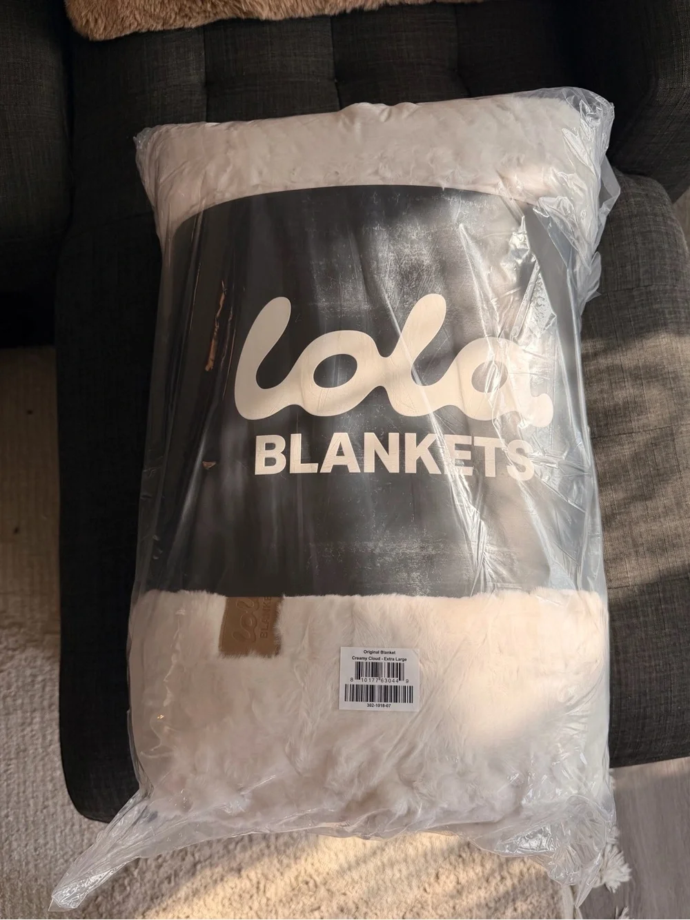 lola Lux Faux Fur Throw in Soft Cream XL